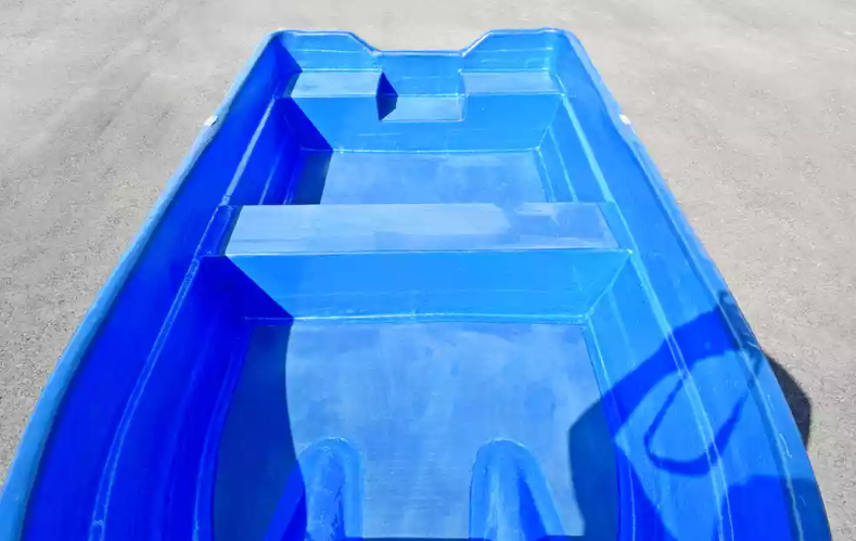 Стеклопластиковая лодка Neman-340 (тримаран) в Новоуральске