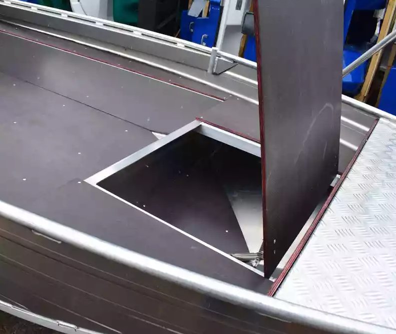 Алюминиевая лодка  Wyatboat-430 Master в Новоуральске