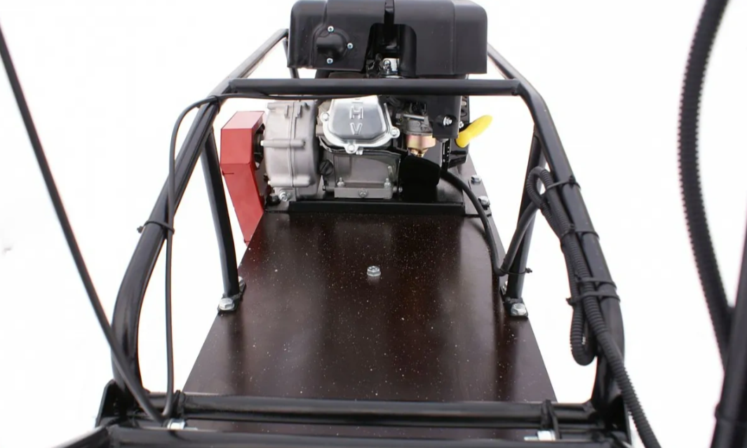 Мотобуксировщик БТС «МАЛЕК» 380/7 БЕЗ э/зап. Б/У в Новоуральске