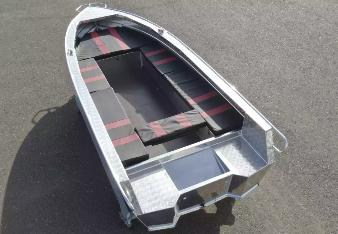 Алюминиевая лодка Wyatboat-390РМ увеличенный борт в Новоуральске