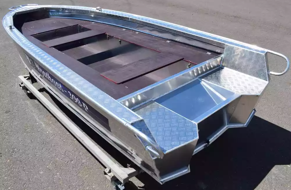 Алюминиевая лодка Wyatboat-390РМ в Новоуральске