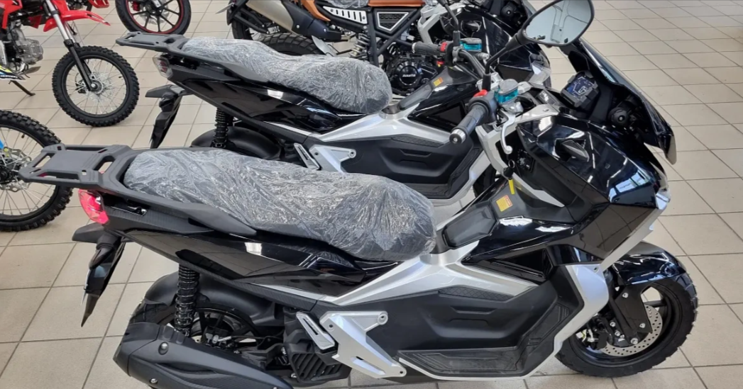 МаксиСкутер PROMAX ADV 200(49) (REPLICA HONDA) в Новоуральске