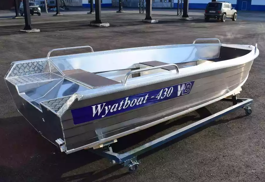 Алюминиевая лодка  Wyatboat-430 Р в Новоуральске