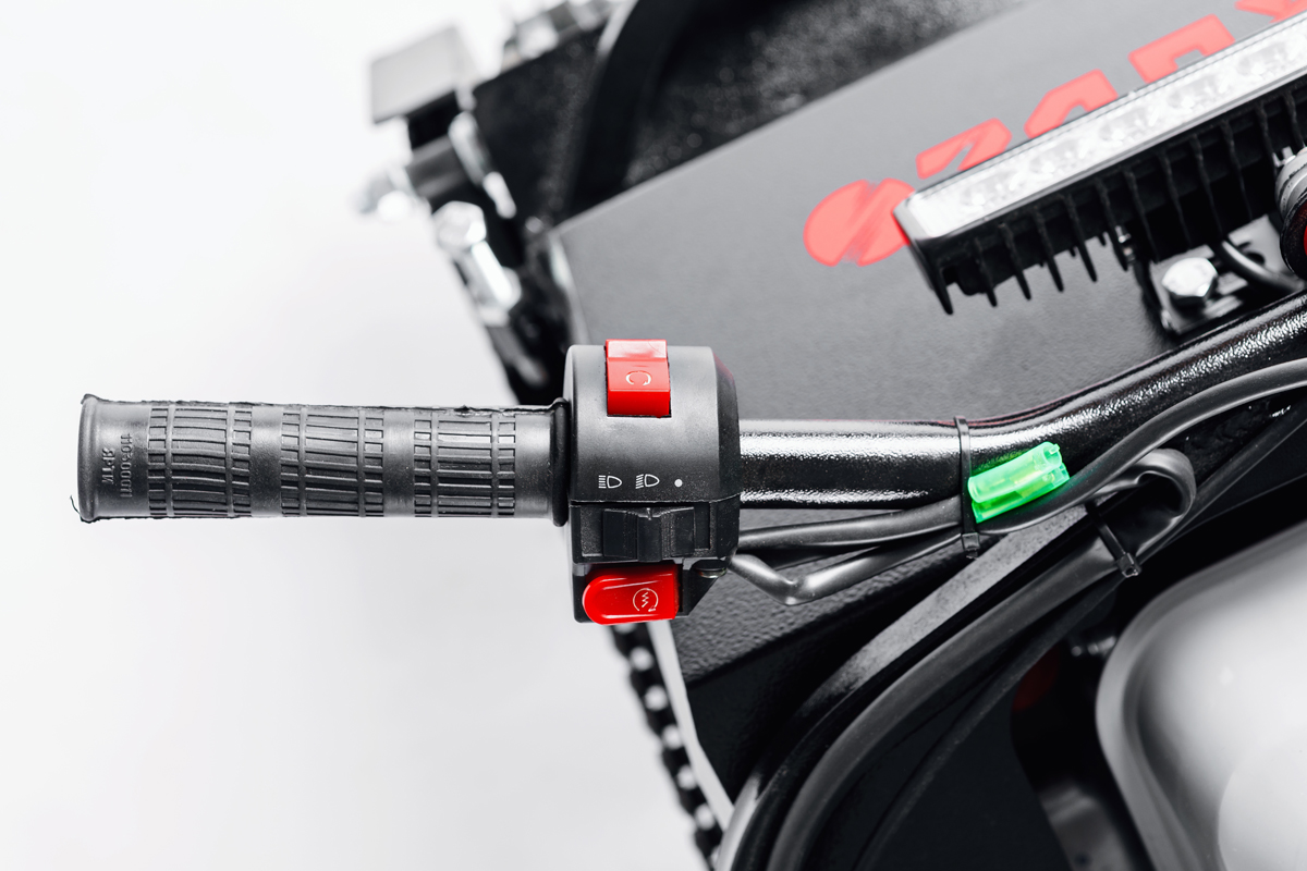 МОТОБУКСИРОВЩИК IKUDZO 1100/380 К8 в Новоуральске