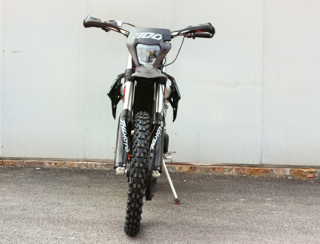 Мотоцикл JHLMOTO JHL Z3+ CB300 (175FMM) в Новоуральске