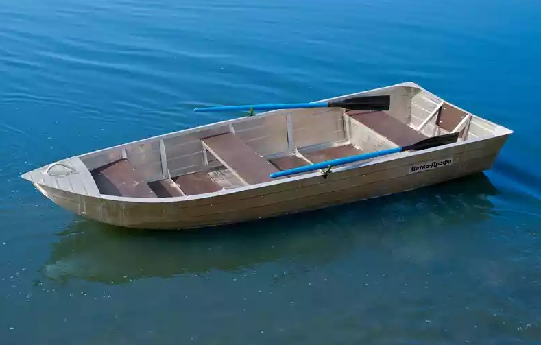 Алюминиевая лодка Вятка-Профи 32 в Новоуральске