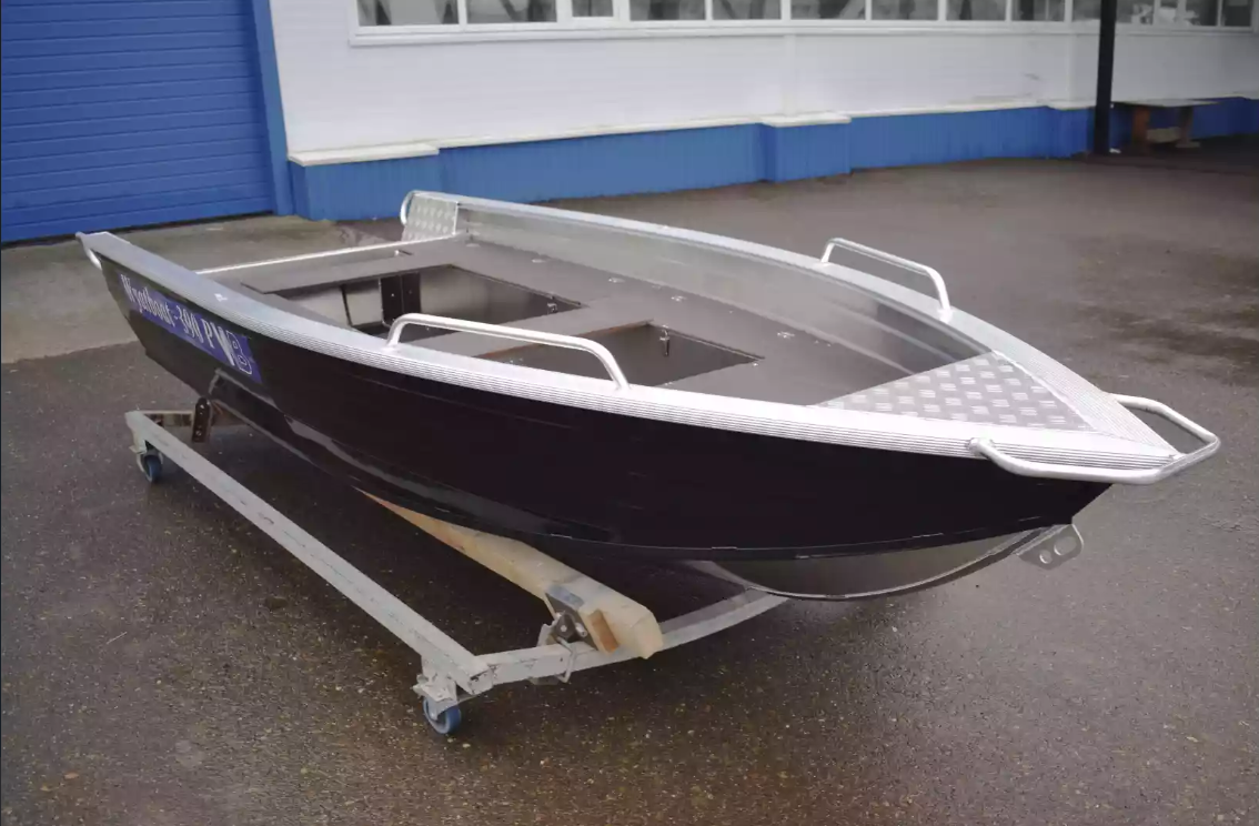 Алюминиевая лодка Wyatboat-390РМ в Новоуральске