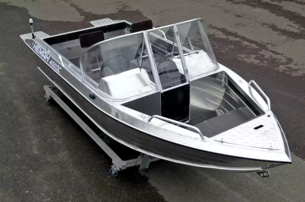 Алюминиевая лодка  Neman-400 DC в Новоуральске