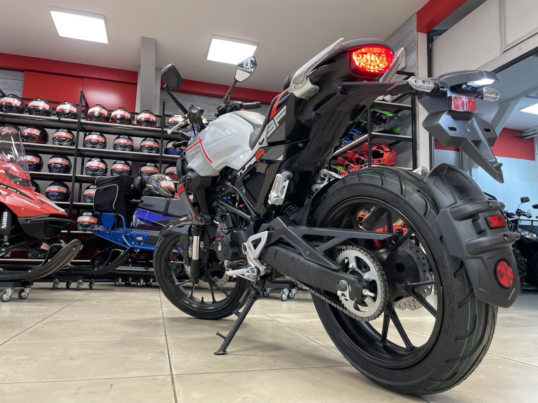 Мопед PROMAX CB150R (49) в Новоуральске