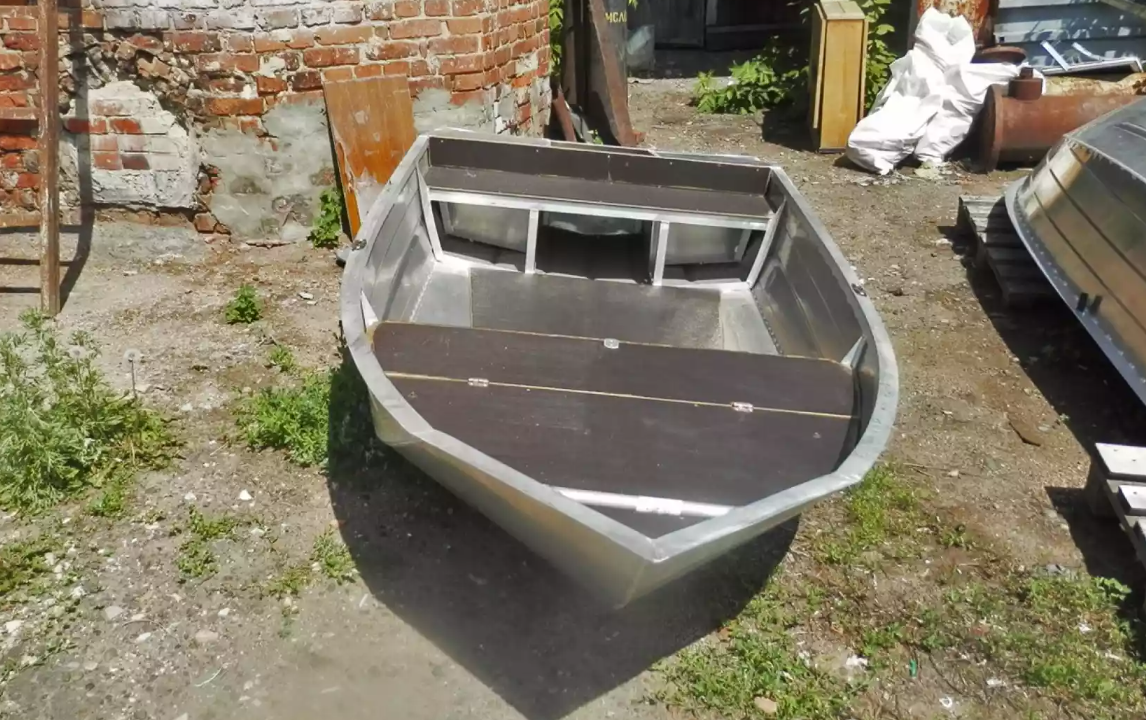 Алюминиевая лодка Вятка-Профи Вариант в Новоуральске