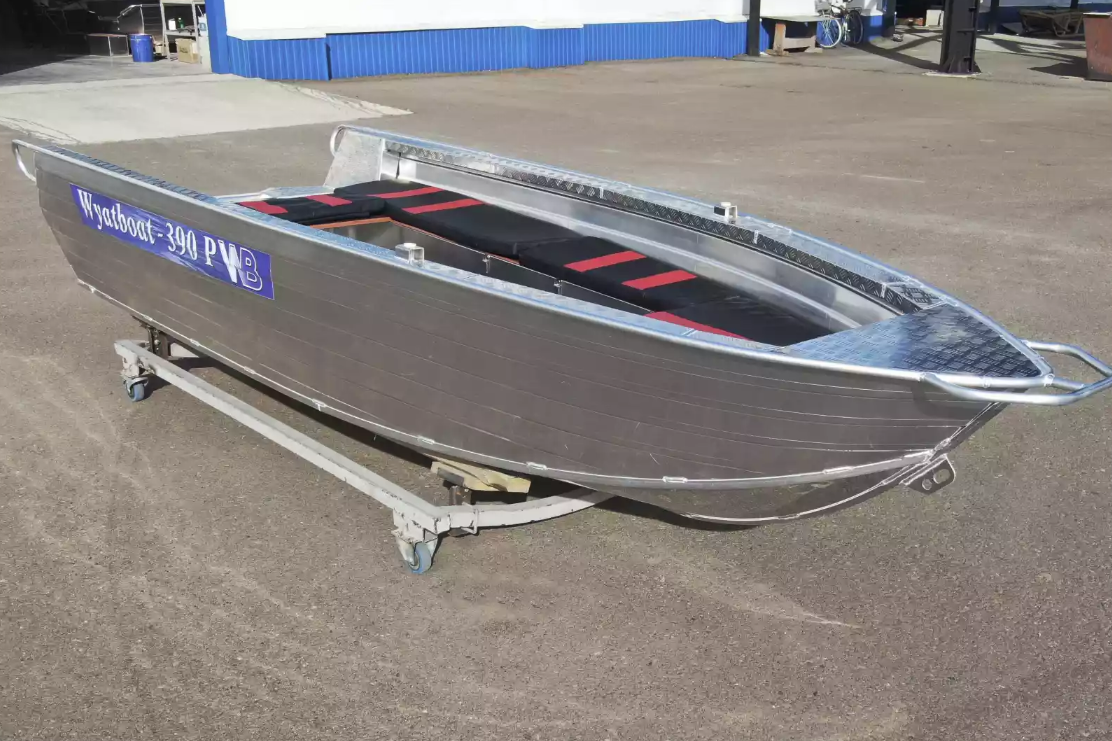 Алюминиевая лодка Wyatboat-390РМ увеличенный борт в Новоуральске