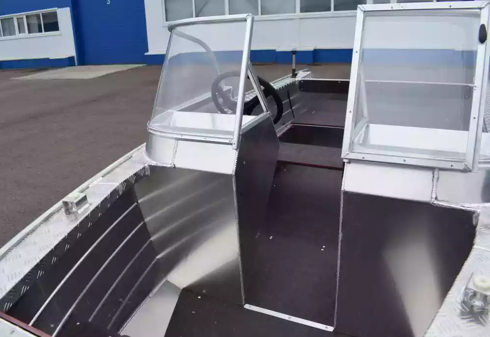 Алюминиевая лодка Wyatboat-390 DCM Увеличенный борт в Новоуральске