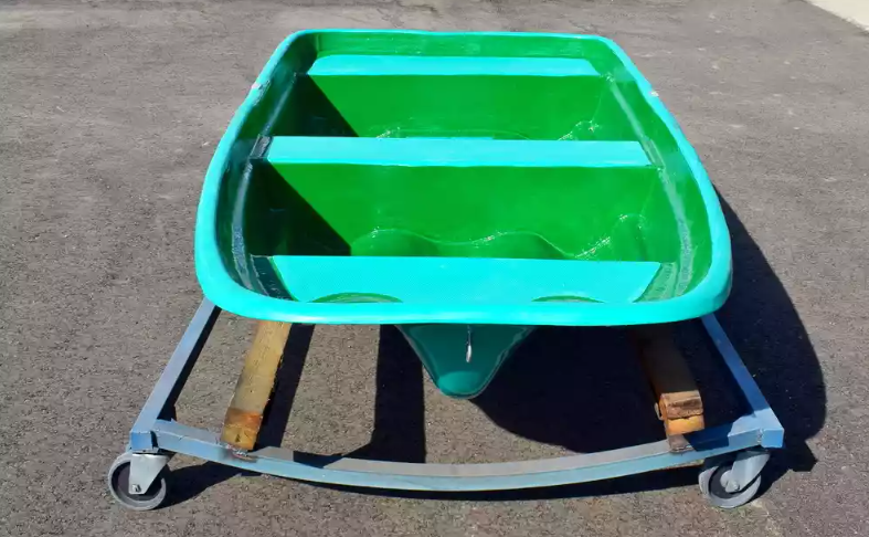 Стеклопластиковая лодка Старт (тримаран) в Новоуральске