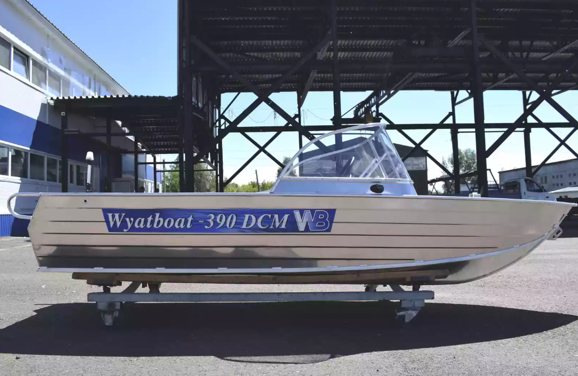 Алюминиевая лодка Wyatboat-390 DCM в Новоуральске