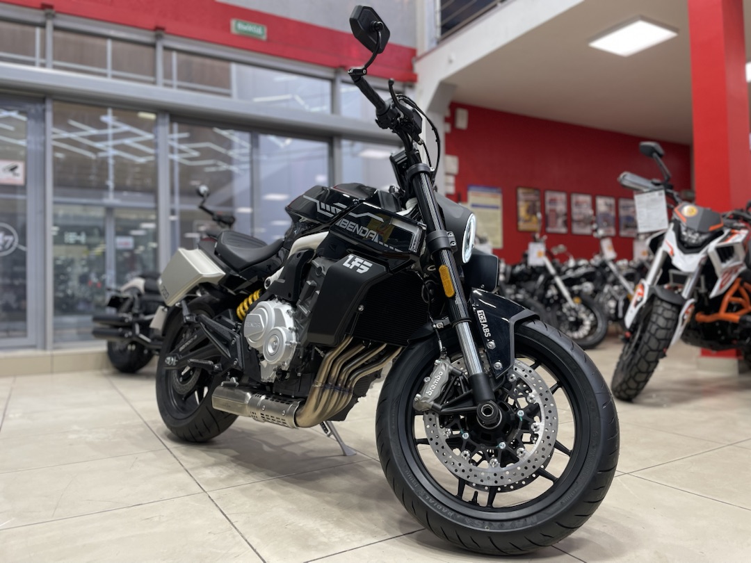 Мотоцикл Benda LFS 700 в Новоуральске