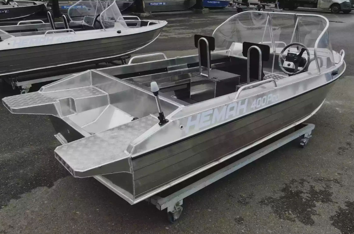 Алюминиевая лодка  Neman-400 PRO в Новоуральске