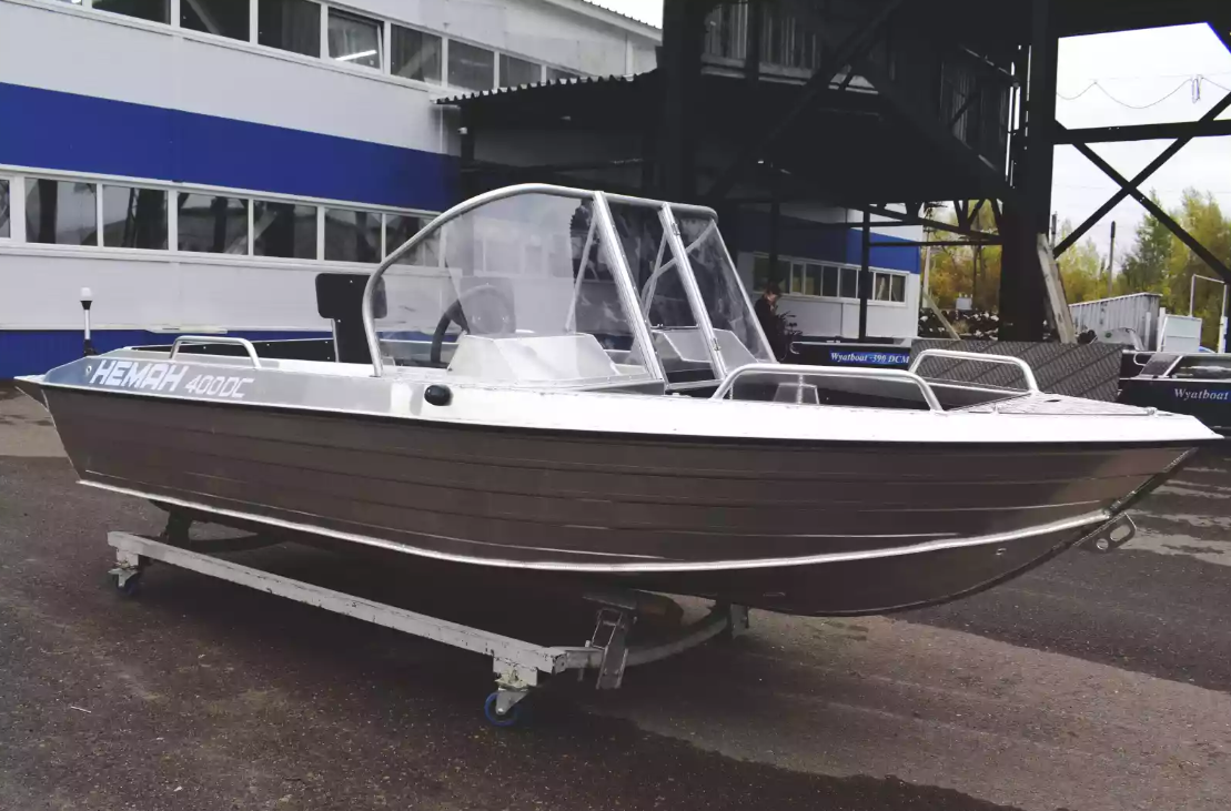 Алюминиевая лодка  Neman-400 DC в Новоуральске