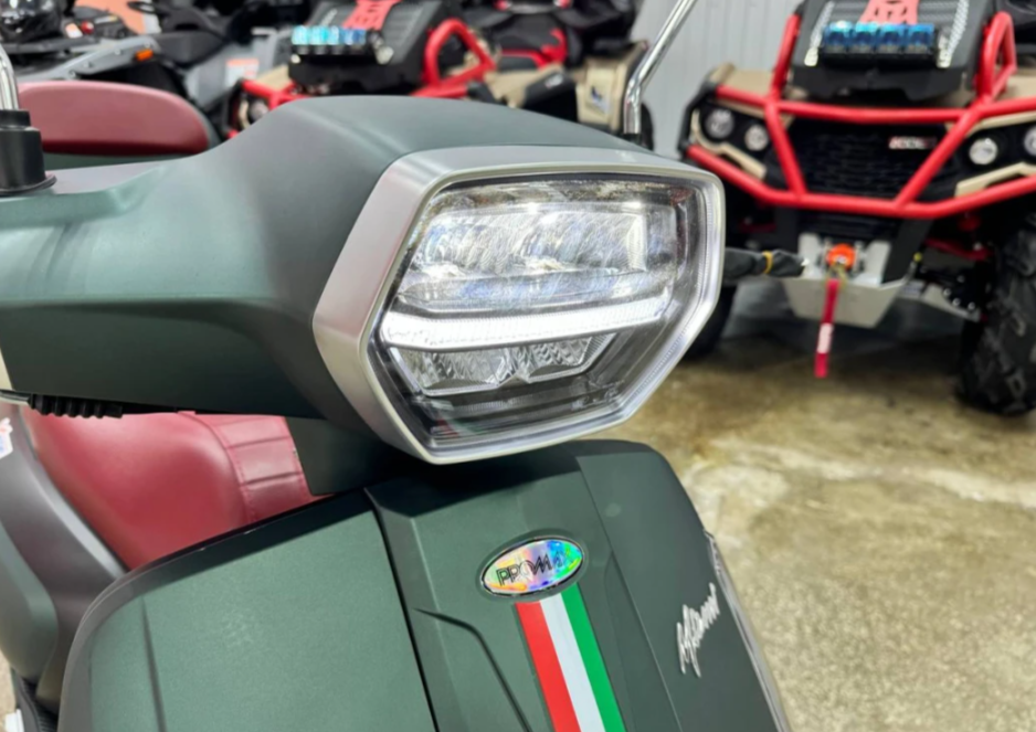 Скутер PROMAX Miami 240 (49) в Новоуральске