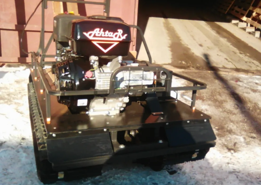 Мотобуксировщик AhtaR L 9 в Новоуральске