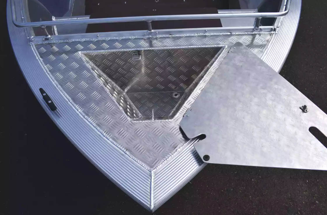 Алюминиевая лодка Неман-500 P в Новоуральске