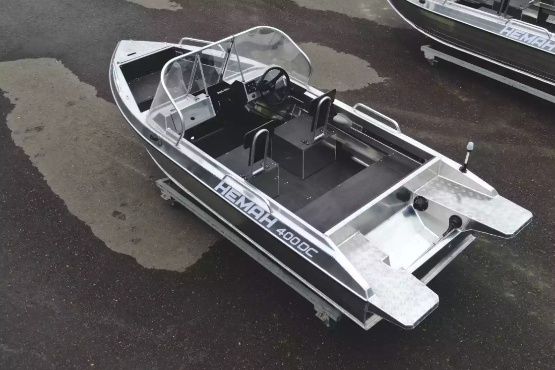 Алюминиевая лодка  Neman-400 DC в Новоуральске