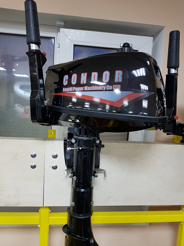 Лодочный мотор Condor T5HS без бака 12 л. в Новоуральске