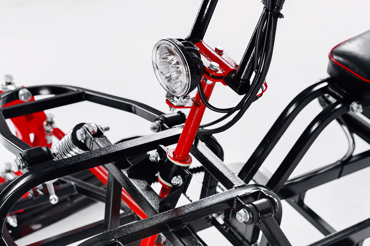 Лыжный модуль IKUDZO с подогревом ручек пластиковые лыжи в Новоуральске