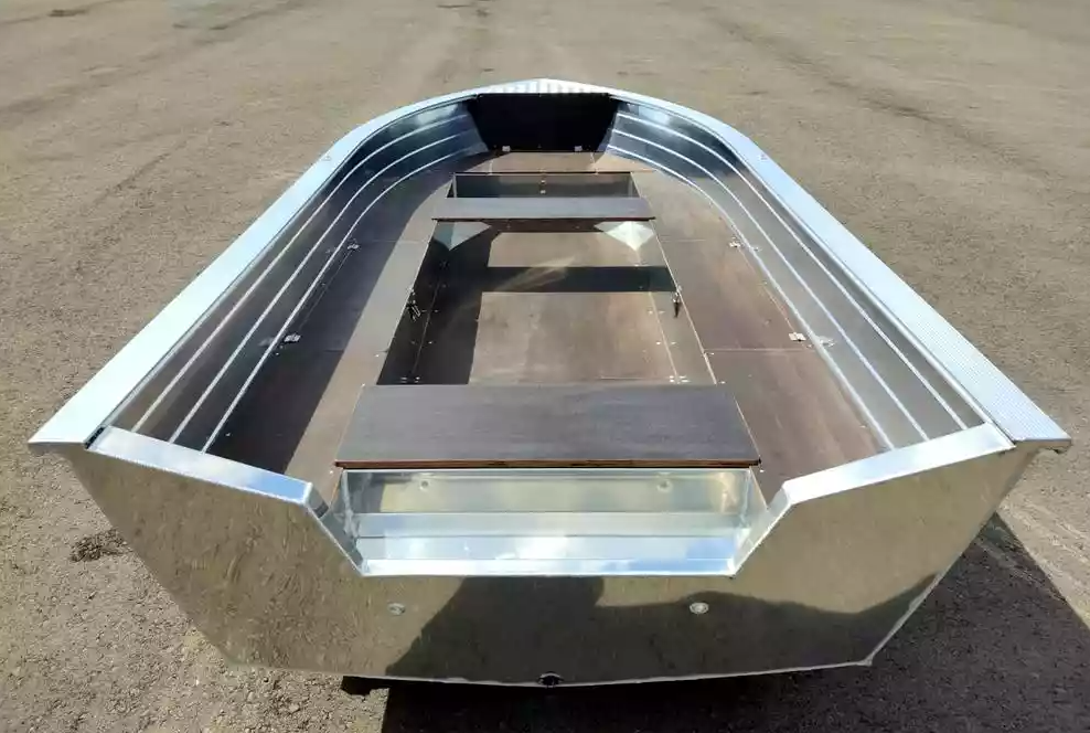 Алюминиевая лодка Неман-400 в Новоуральске