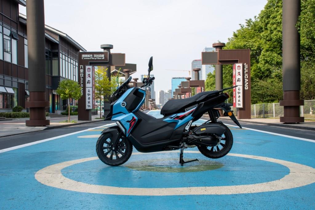 Скутер PROMAX BMW C250X в Новоуральске