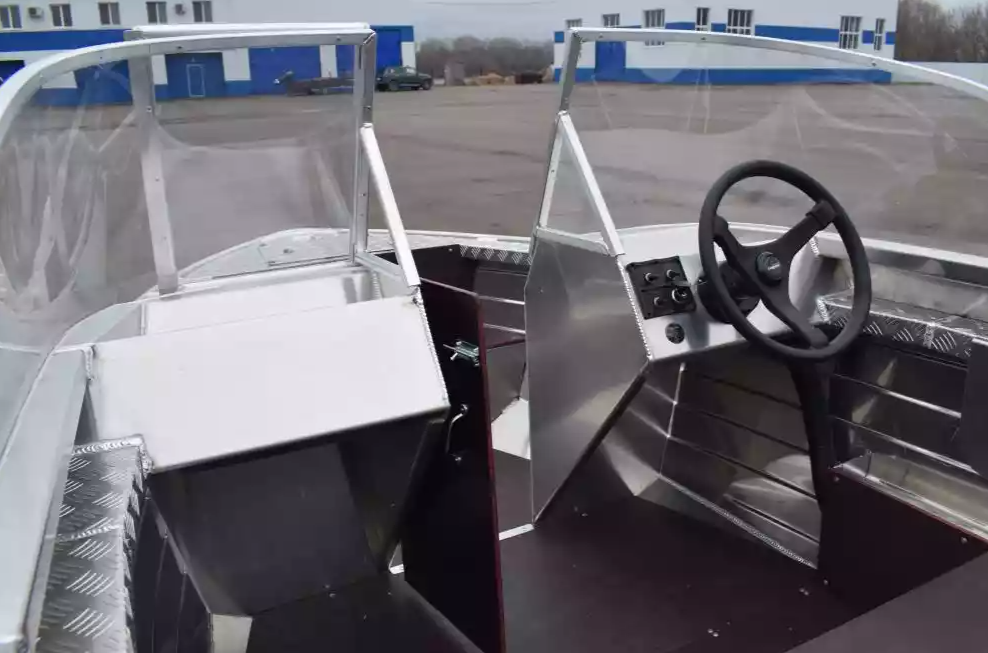 Алюминиевая лодка Wyatboat-390 DCM Увеличенный борт в Новоуральске