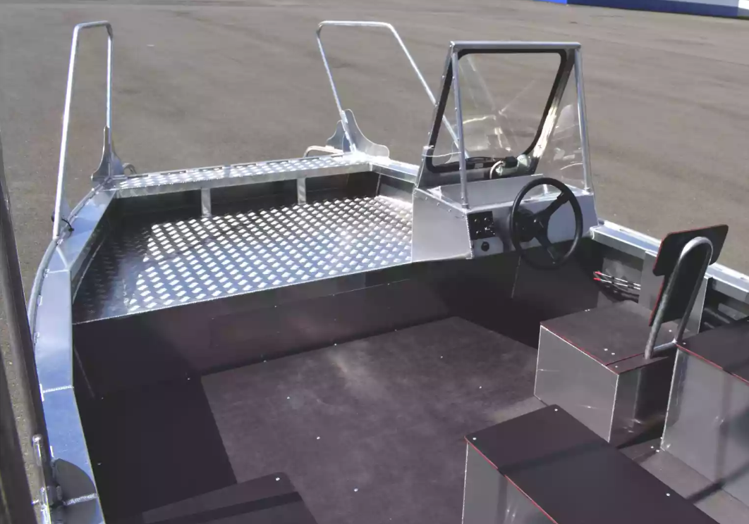 Алюминиевая лодка Wyatboat-600 в Новоуральске