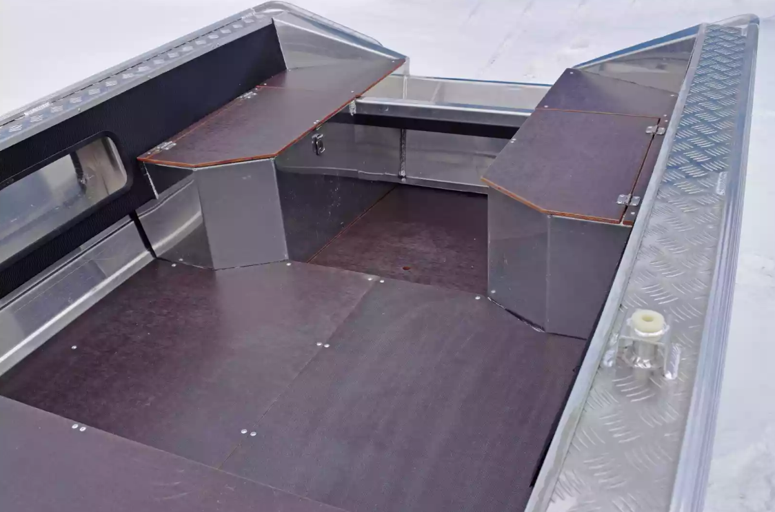 Алюминиевая лодка Wyatboat-370 в Новоуральске