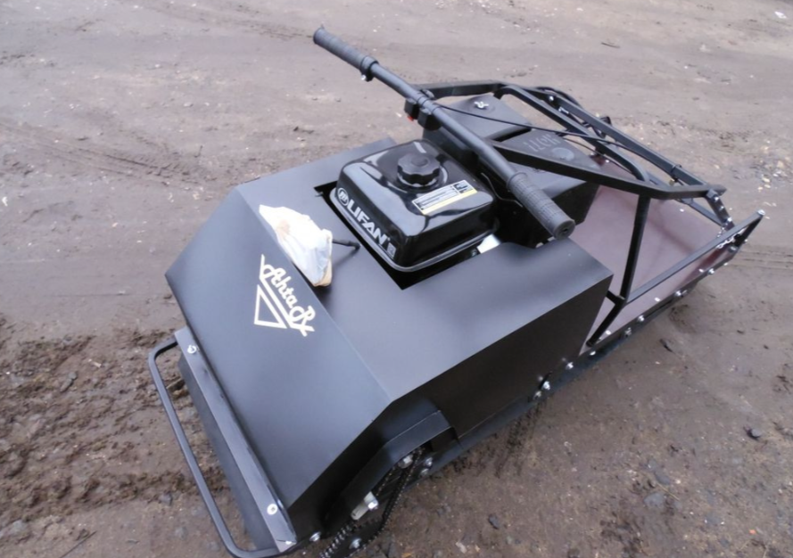 Мотобуксировщик AhtaR Зима 15 л/с с вариатором в Новоуральске