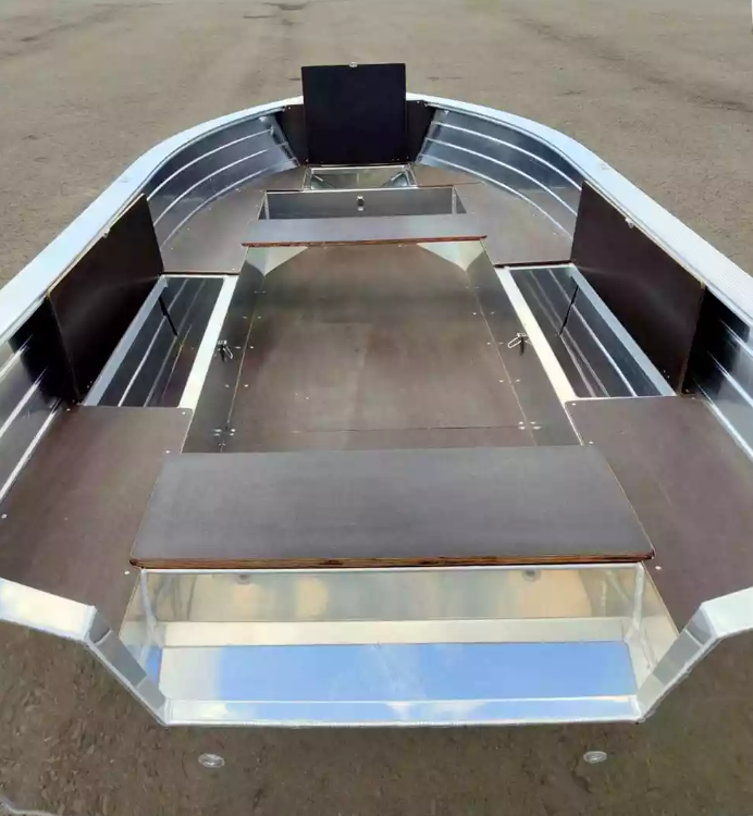 Алюминиевая лодка Неман-400 в Новоуральске