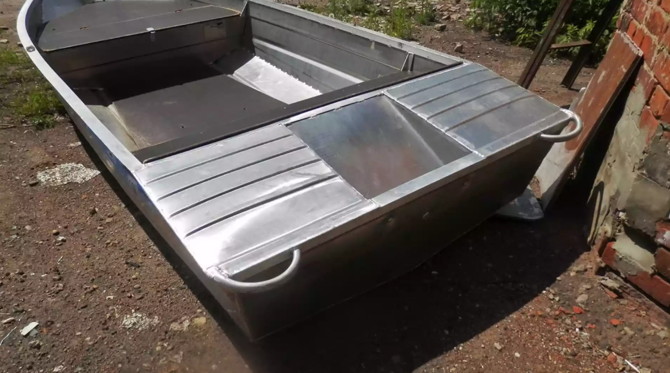 Алюминиевая лодка Вятка-Профи Вариант в Новоуральске