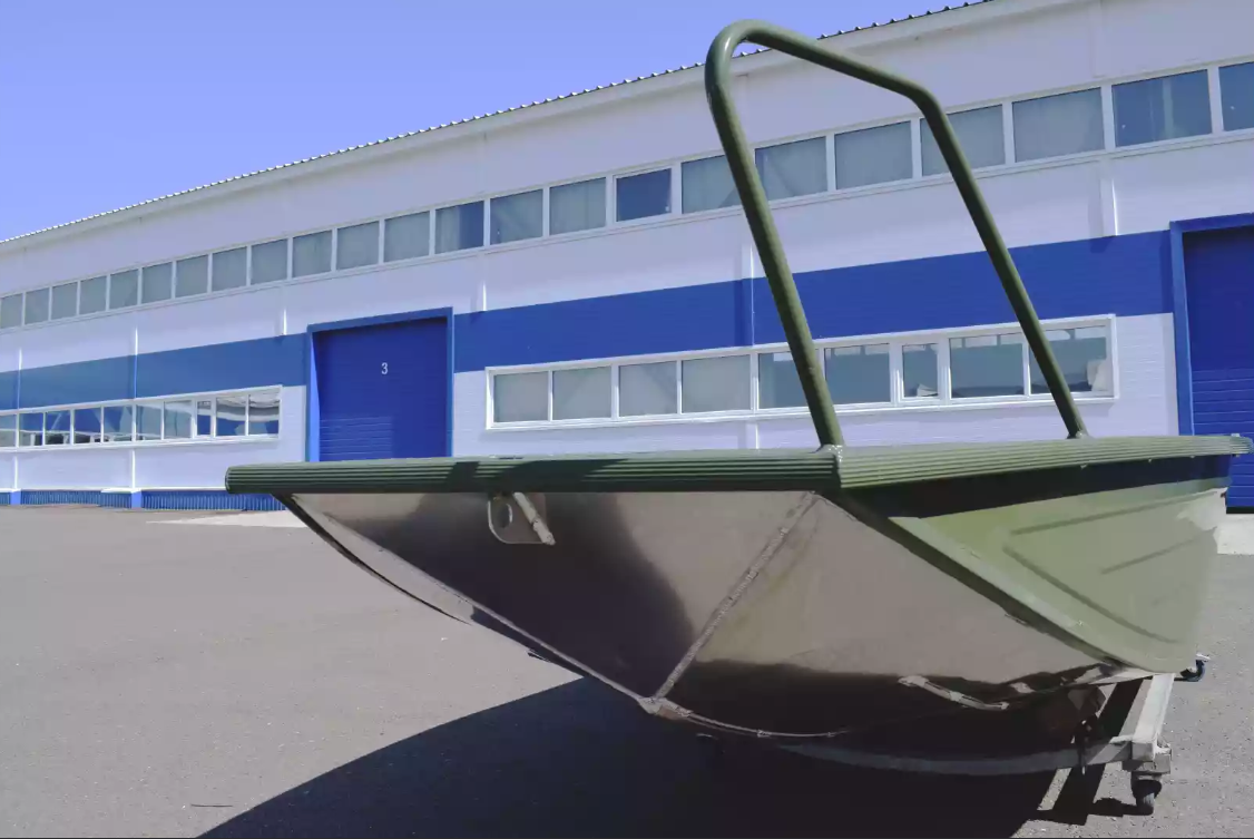 Алюминиевая лодка  Wyatboat-430 Master Fish в Новоуральске