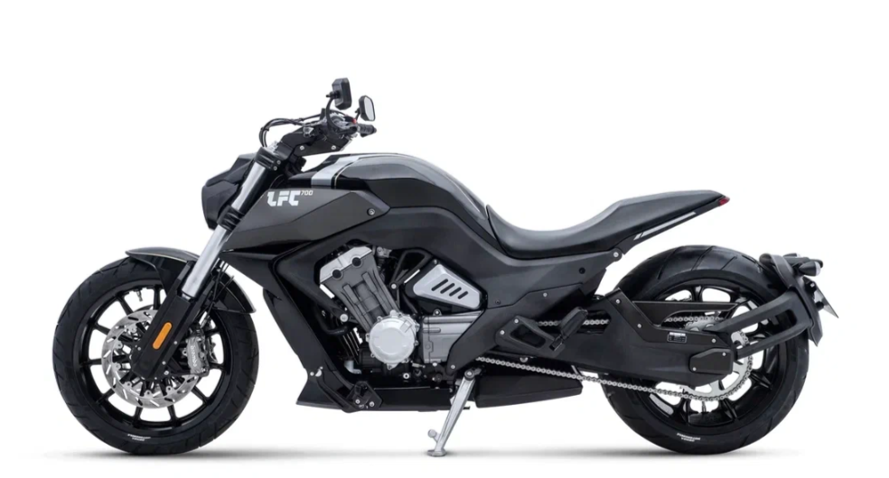 Мотоцикл Benda LFC 700 в Новоуральске