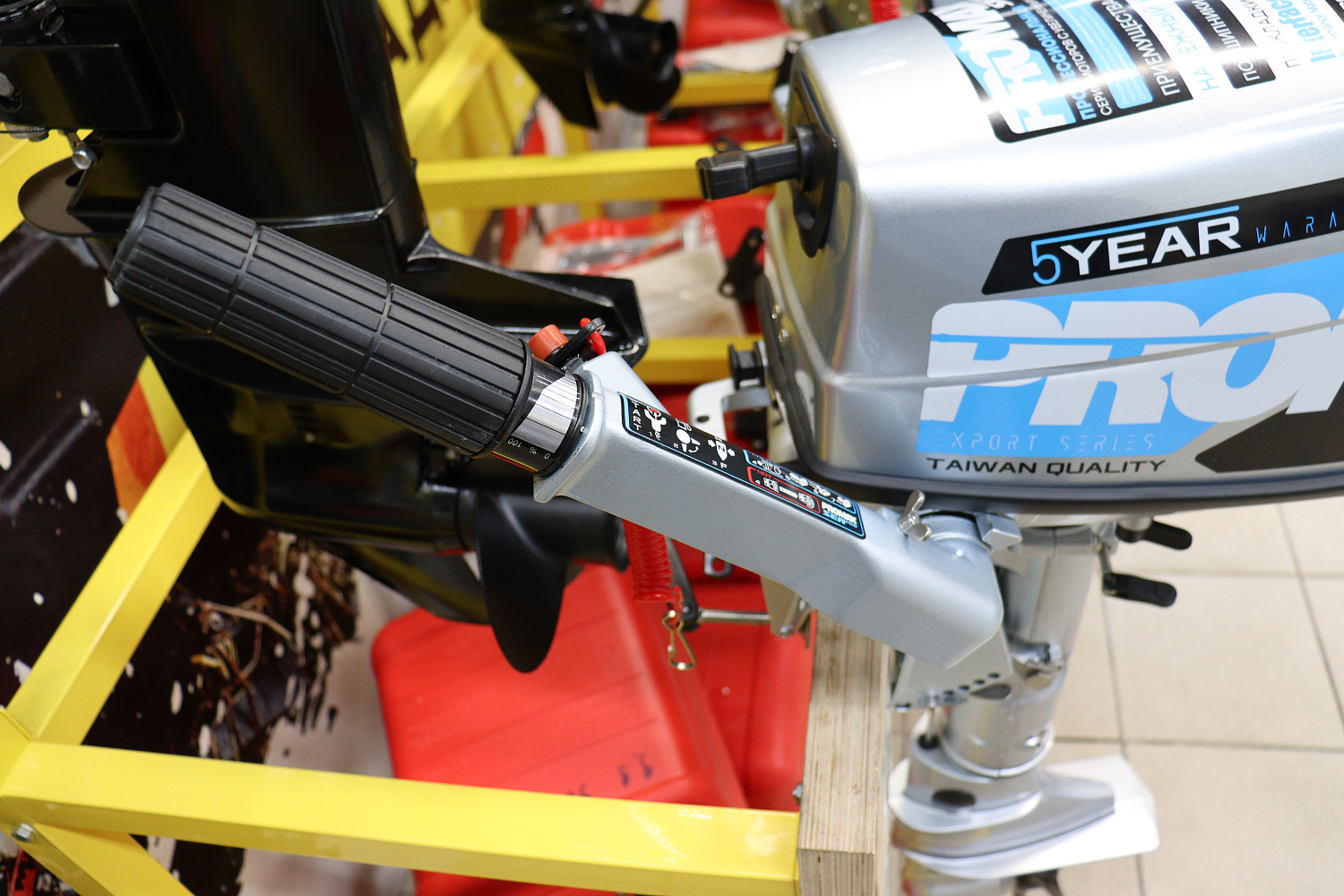 Лодочный мотор PROMAX SP5FHS (внешний бак 12 л) в Новоуральске