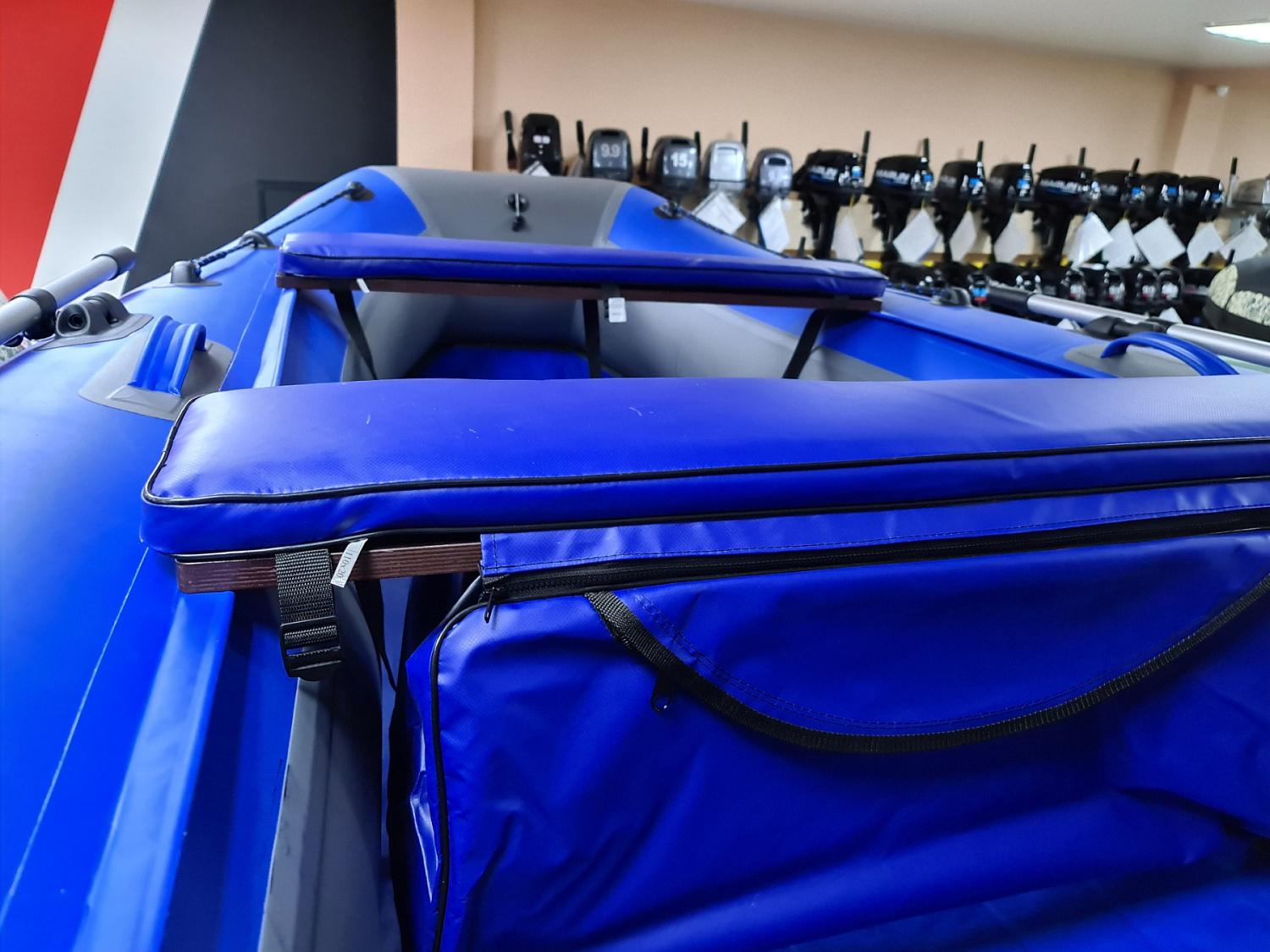 КОМПЛЕКТ МЯГКИХ НАКЛАДОК С СУМКОЙ ДЛЯ ЛОДОК 110Х20 СИНИЙ в Новоуральске