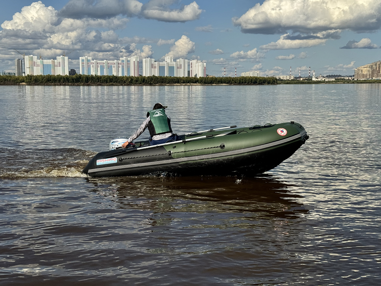 Лодка MISHIMO BIG FLOOR 440 в Новоуральске