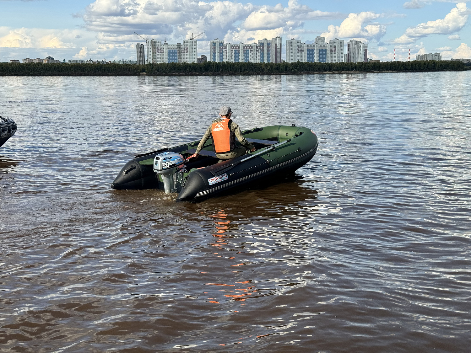 Лодка MISHIMO BIG FLOOR 380 в Новоуральске