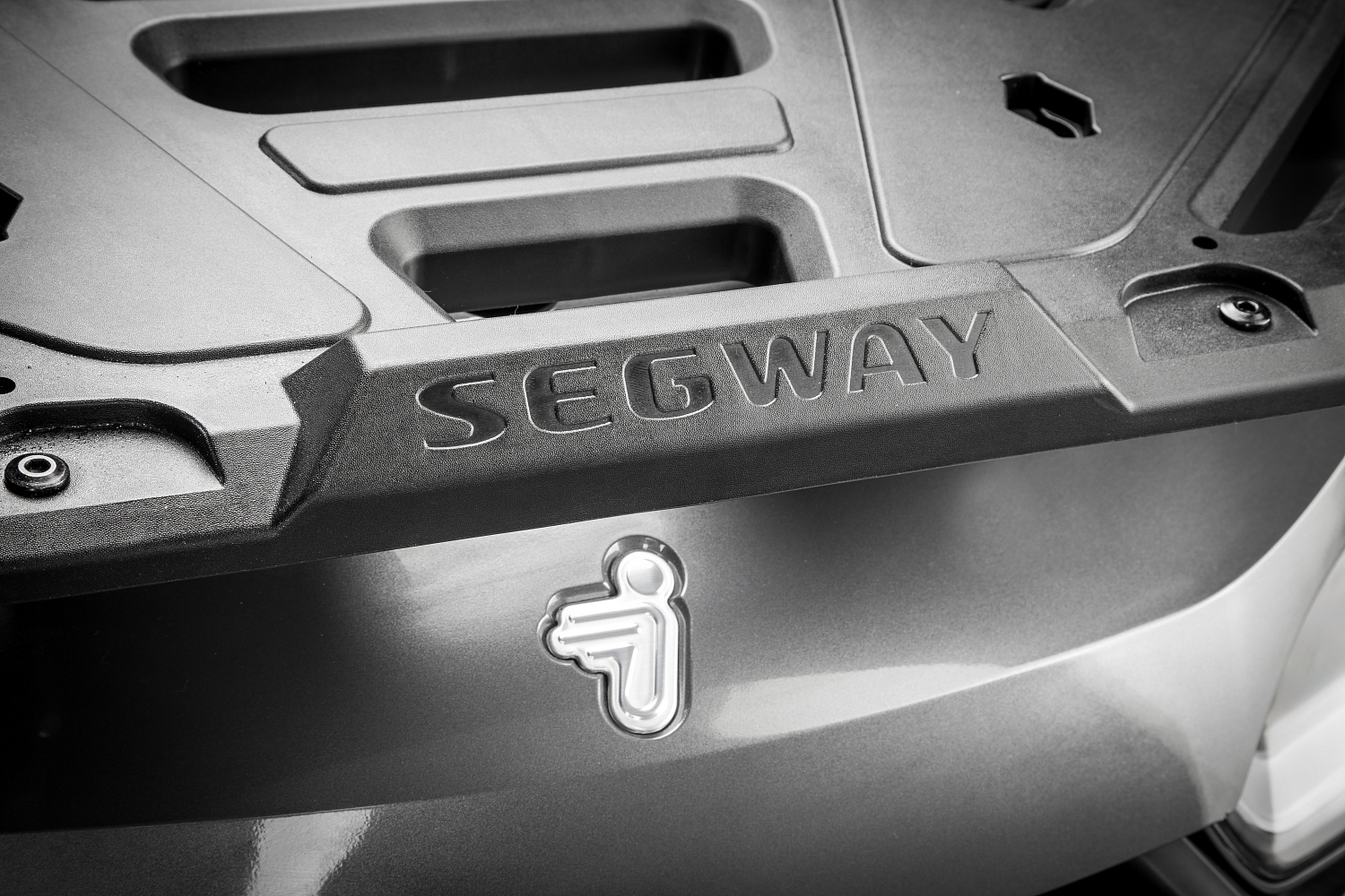  Квадроцикл Segway SNARLER AT6 LE в Новоуральске