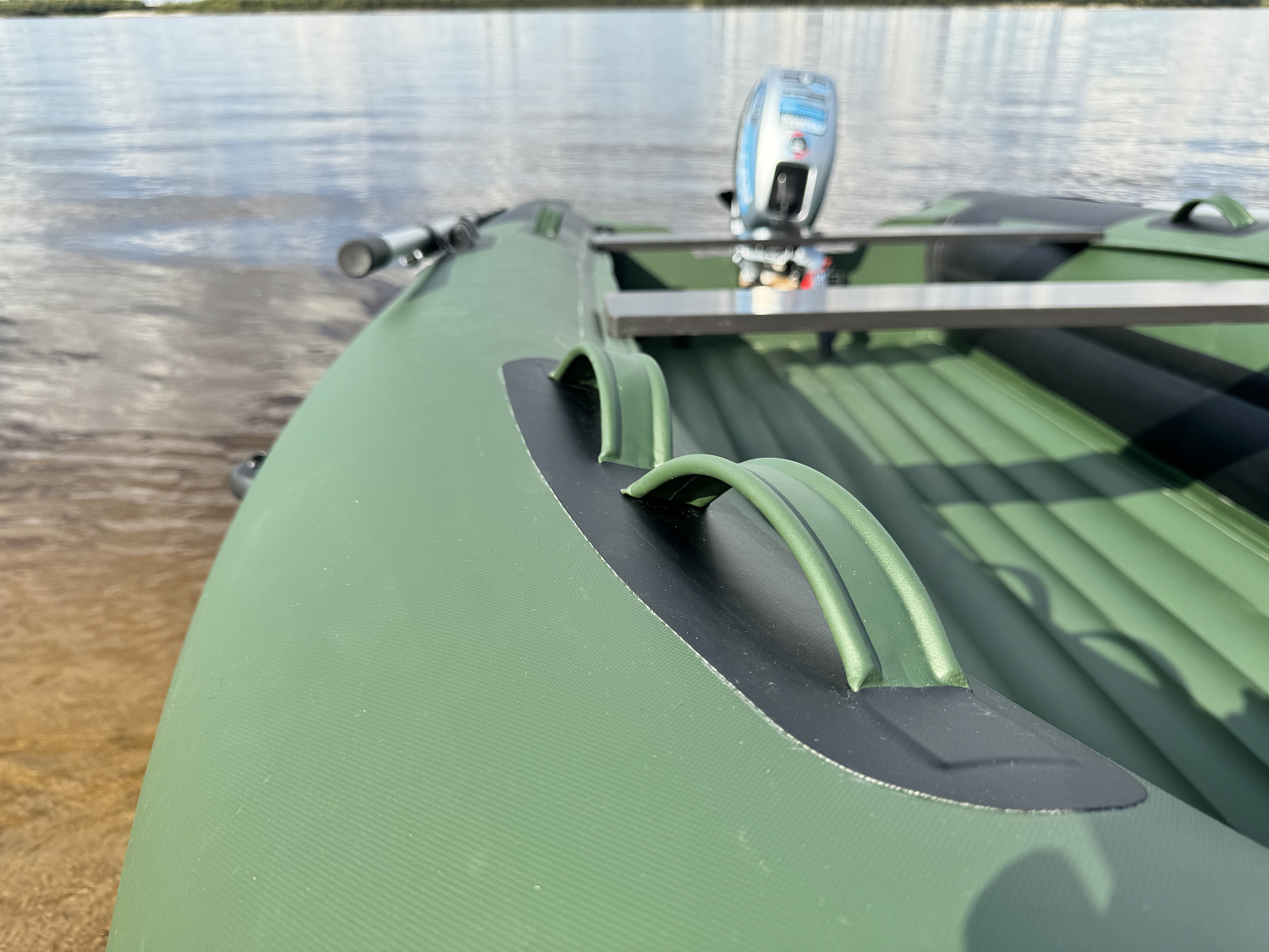 Лодка MISHIMO BIG FLOOR 380 в Новоуральске