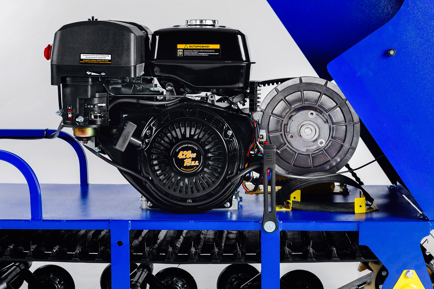 Мотобуксировщик SNOW DOG 17 с эл. запуском (DINKING) в Новоуральске