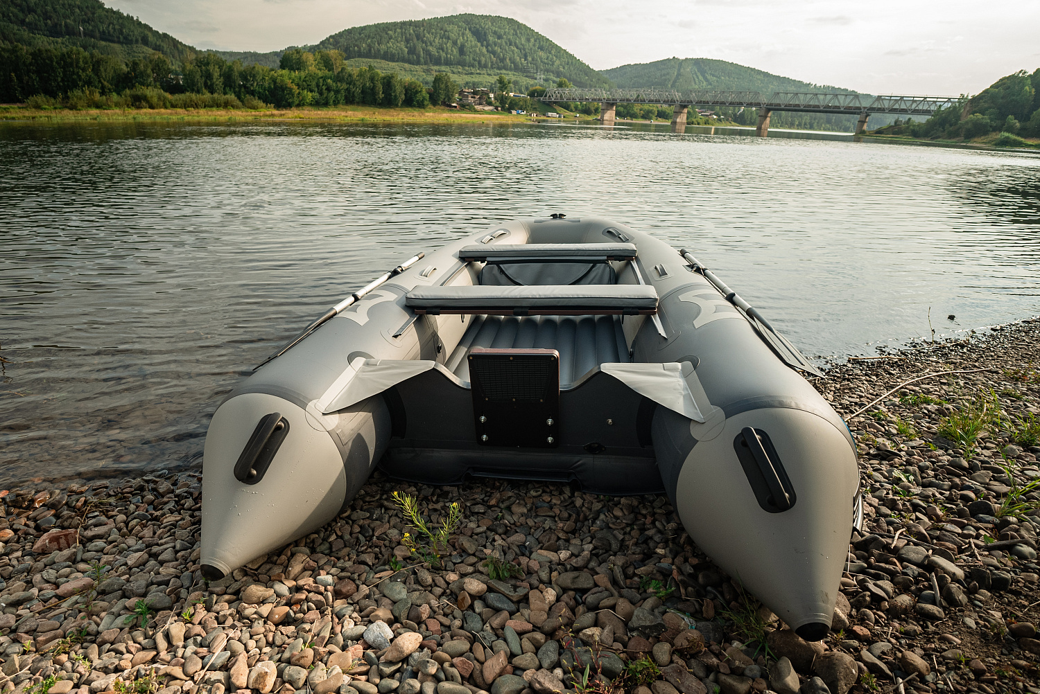 Лодка MISHIMO RIVER JET 390 под водомет в Новоуральске