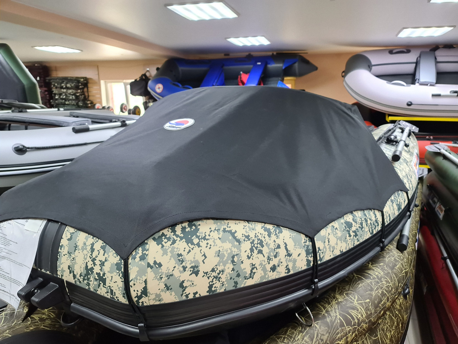 КОМПЛЕКТ НОСОВОГО ТЕНТА К ЛОДКЕ SMARINE AIR MAX 380 ЧЕРНЫЙ в Новоуральске